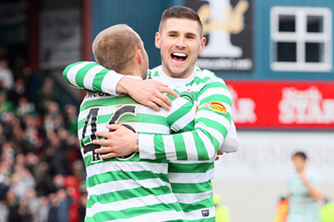 Gary Hooper insists arrival of Pawel Brozek will spur on Celtic strikers