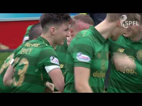 Leigh Griffiths scores the winner for Celtic