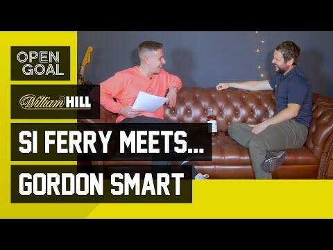 Si Ferry Meets. Gordon Smart | Supporting Hibs, Life in the Media & Interviewing the Rich & Famous