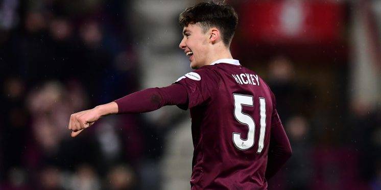 Celtic eye cut-price deal to bring former Hoops defender back to Parkhead Celtic eye cut-price deal to bring former Hoops defender back to Parkhead