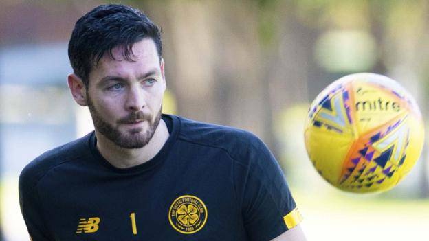 Craig Gordon: St Mirren hold talks with Celtic & Scotland goalkeeper Craig Gordon: St Mirren hold talks with Celtic & Scotland goalkeeper