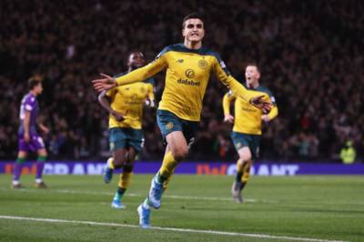 Mohamed Elyounoussi remaining a Celtic player for 20/21 Mohamed Elyounoussi remaining a Celtic player for 20/21