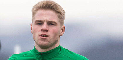 Hoops Kid Agrees 3-Year Deal Hoops Kid Agrees 3-Year Deal