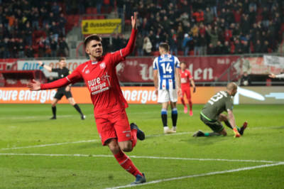 Report: Celtic lodge bid for Eredivisie regular Lindon Selahi