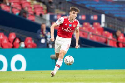 Arsenal ace Tierney apologises after pic of him sticking middle fingers up during FA Cup celebrations shared by Martinez Arsenal ace Tierney apologises after pic of him sticking middle fingers up during FA Cup celebrations shared by Martinez