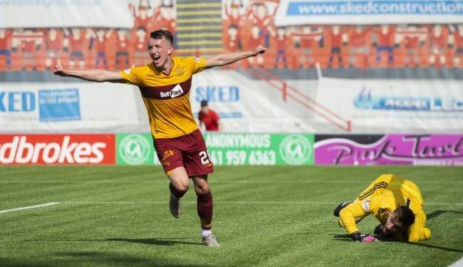David Turnbull back on Celtic’s radar as Nicky Hammond ‘watches’ Motherwell ace in friendly David Turnbull back on Celtic’s radar as Nicky Hammond ‘watches’ Motherwell ace in friendly