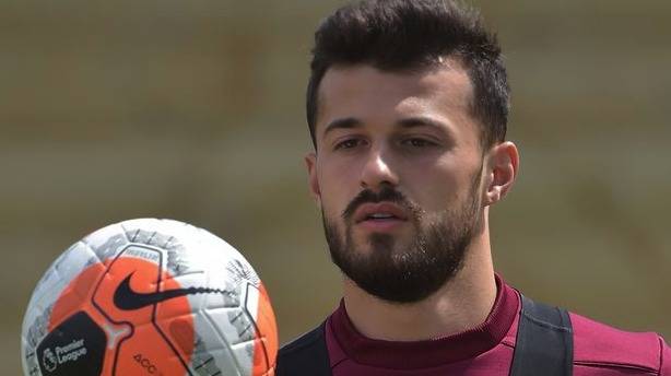 £8m STRIKER: CELTIC ON BRINK OF DEAL £8m STRIKER: CELTIC ON BRINK OF DEAL