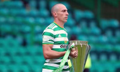 âLegendâ Scott Brown deserves to lead Celtic to 10 in-a-row, says Lubo Moravcik âLegendâ Scott Brown deserves to lead Celtic to 10 in-a-row, says Lubo Moravcik