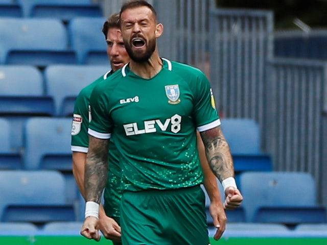 Neil Lennon confirms Celtic are in talks with Steven Fletcher Neil Lennon confirms Celtic are in talks with Steven Fletcher