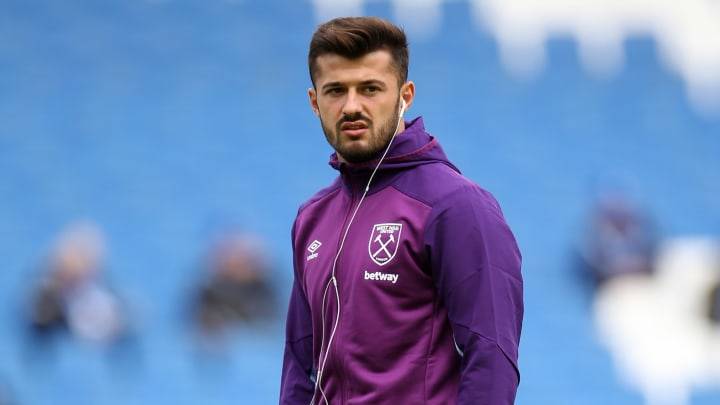 Albian Ajeti Leaves West Ham for Celtic on 4-Year Deal Albian Ajeti Leaves West Ham for Celtic on 4-Year Deal