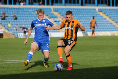 Celtic’s Scott Robertson makes Gillingham debut as Bhoys-daft boss Steve Evans hails talent