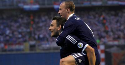 Robert Snodgrass in Celtic transfer clue as he hails Leigh Griffiths Robert Snodgrass in Celtic transfer clue as he hails Leigh Griffiths