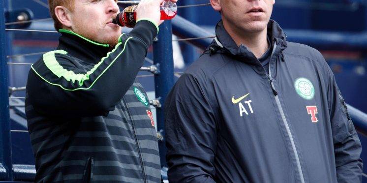 Celts flood Thompsons Twitter plea for Lenny Celts flood Thompsons Twitter plea for Lenny