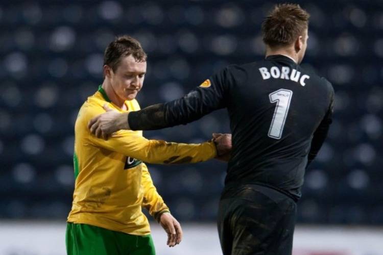 Aiden McGeady lifts lid on ‘naked’ Artur Boruc shower brawl after Celtic training Aiden McGeady lifts lid on ‘naked’ Artur Boruc shower brawl after Celtic training