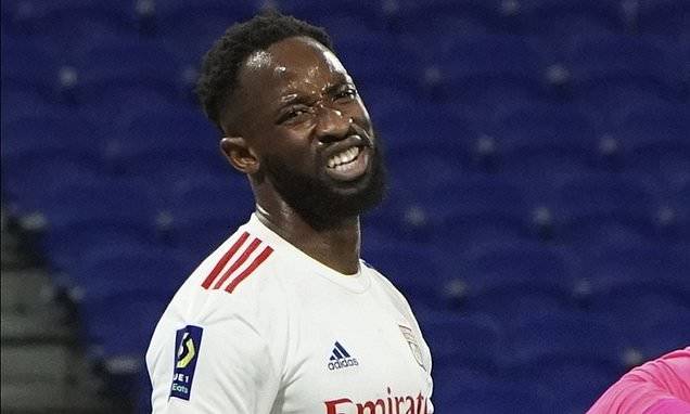West Ham ‘aiming to gazump Manchester United in the chase for £30m-rated Moussa Dembele’ from Lyon West Ham ‘aiming to gazump Manchester United in the chase for £30m-rated Moussa Dembele’ from Lyon