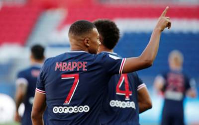 Kylian Mbappe in Moi Elyounoussi tribute Kylian Mbappe in Moi Elyounoussi tribute