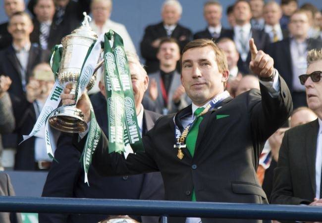Alan Stubbs challenges Celtic to show unity and roar back to challenge high-flying Rangers Alan Stubbs challenges Celtic to show unity and roar back to challenge high-flying Rangers