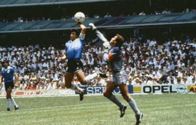 How Maradona scored the greatest header of all time How Maradona scored the greatest header of all time