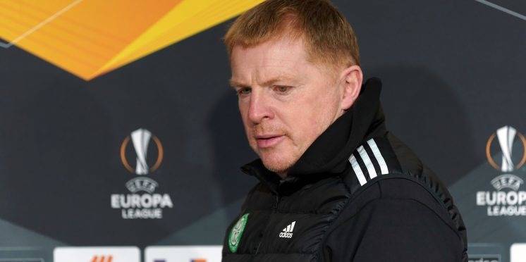Twitter at war over Green Brigade banner as Lennon reacts Twitter at war over Green Brigade banner as Lennon reacts