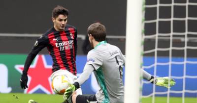 Chris Sutton lets rip as he slaughters Celtic’s shocking defending Chris Sutton lets rip as he slaughters Celtic’s shocking defending