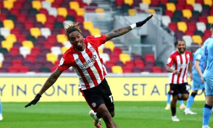 Performances this season suggest Celtic signed the wrong striker this summer Performances this season suggest Celtic signed the wrong striker this summer