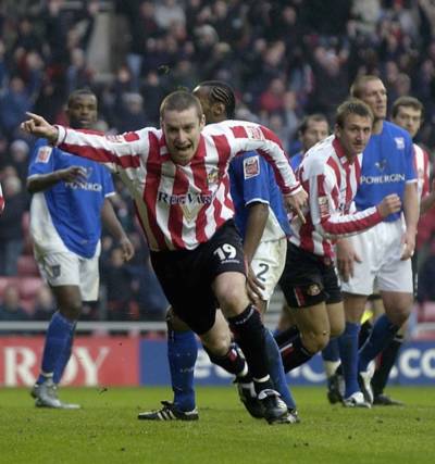 Stephen Elliott thinks 28-year-old ‘just doesn’t look’ comfortable playing for Celtic Stephen Elliott thinks 28-year-old ‘just doesn’t look’ comfortable playing for Celtic