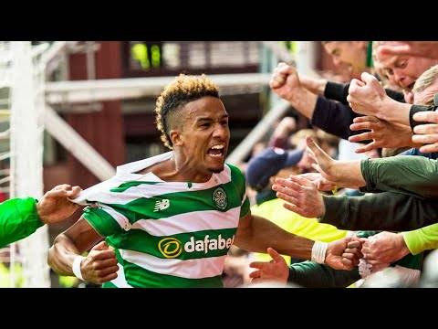 Scott Sinclair Scoring on His Celtic Debut Against Hearts