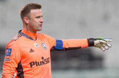 Artur Boruc throws backing behind Joe Hart after Celtic errors; delivers Champions League verdict