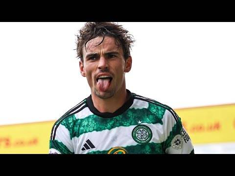 CRAZY!!! MATT O’RILEY GOAL FAN CELEBRATION (MOTHERWELL &ndash; CELTIC 1-2)!!!