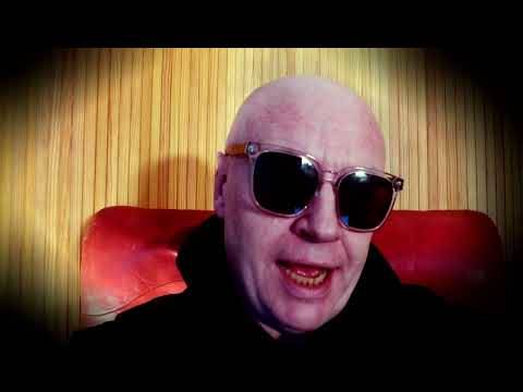 The Blue Pill or The Green Pill -On Robert Kelly’s Doorstep