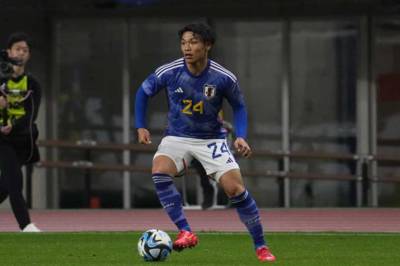 This is Yatao – Reo Hatate’s playing on left wing for Japan against Tunisia