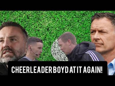 Cheerleader Kris Boyd Raging That Celtic Get Penalties! | Chris Sutton Connor Goldson Dived!