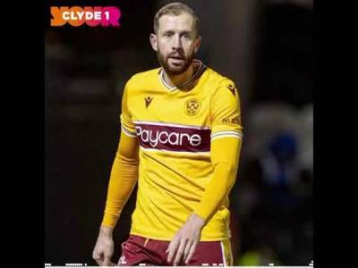 STEPHEN ROBINSON on KEVIN VAN VEEN
