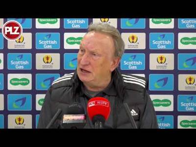 Celtic and Rangers NOT MILES AHEAD of Aberdeen claims Neil Warnock