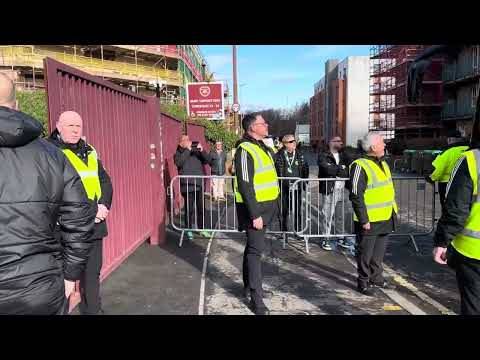 Celtic Team Bus Arriving Before the Hearts V Celtic Game!!!!