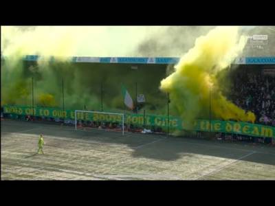 Celtic Fans / Hold on to Our Title Bhoys / Livingston Away