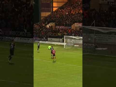 Sam Lammers rockets long range strike in off the crossbar #shorts #football