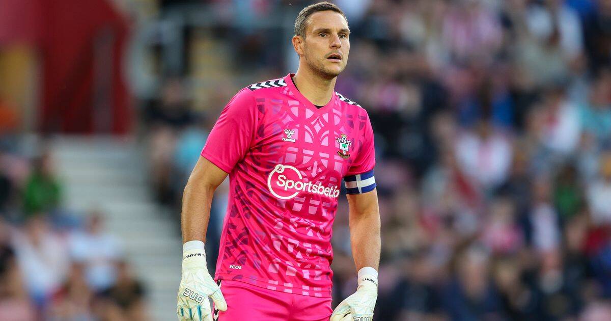 Alex McCarthy to Celtic transfer latest as Southampton make stance clear