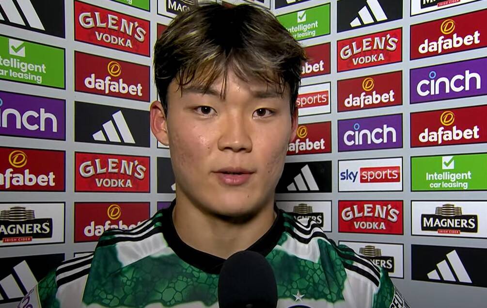 ‘Involved in some kind of…’ – Rangers fan loses the plot after Sky Sports tells him how much Celtic are getting for Hyeongyu Oh