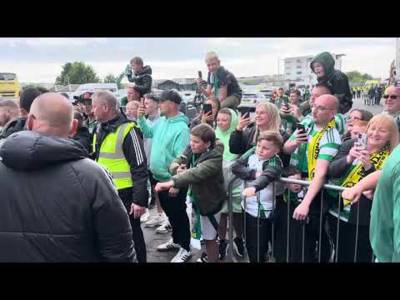 Celtic Team Bus Arriving Before the Ayr United V Celtic Game!!!