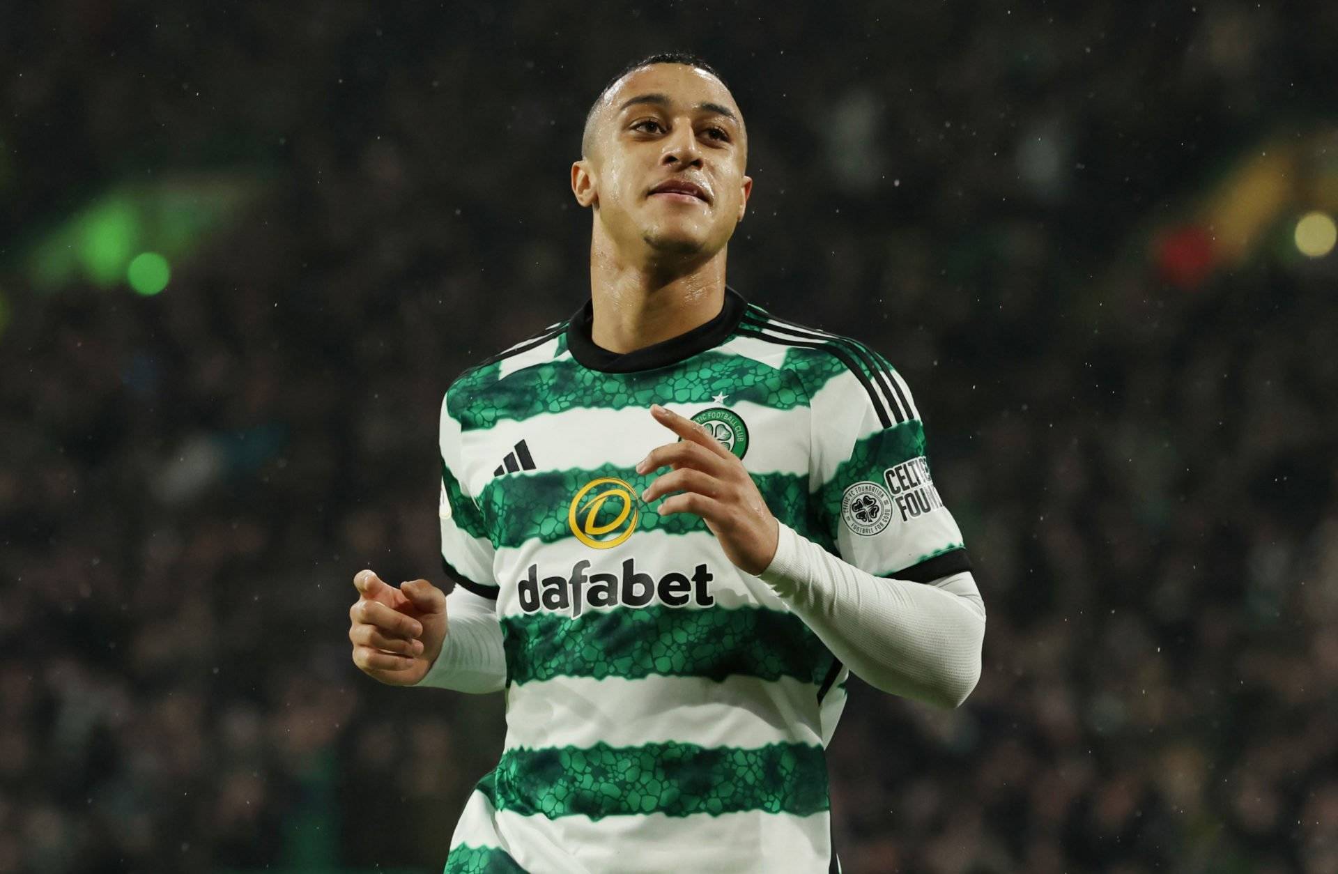 Norwich City boss explains Adam Idah pre-season absence as Celtic speculation continues