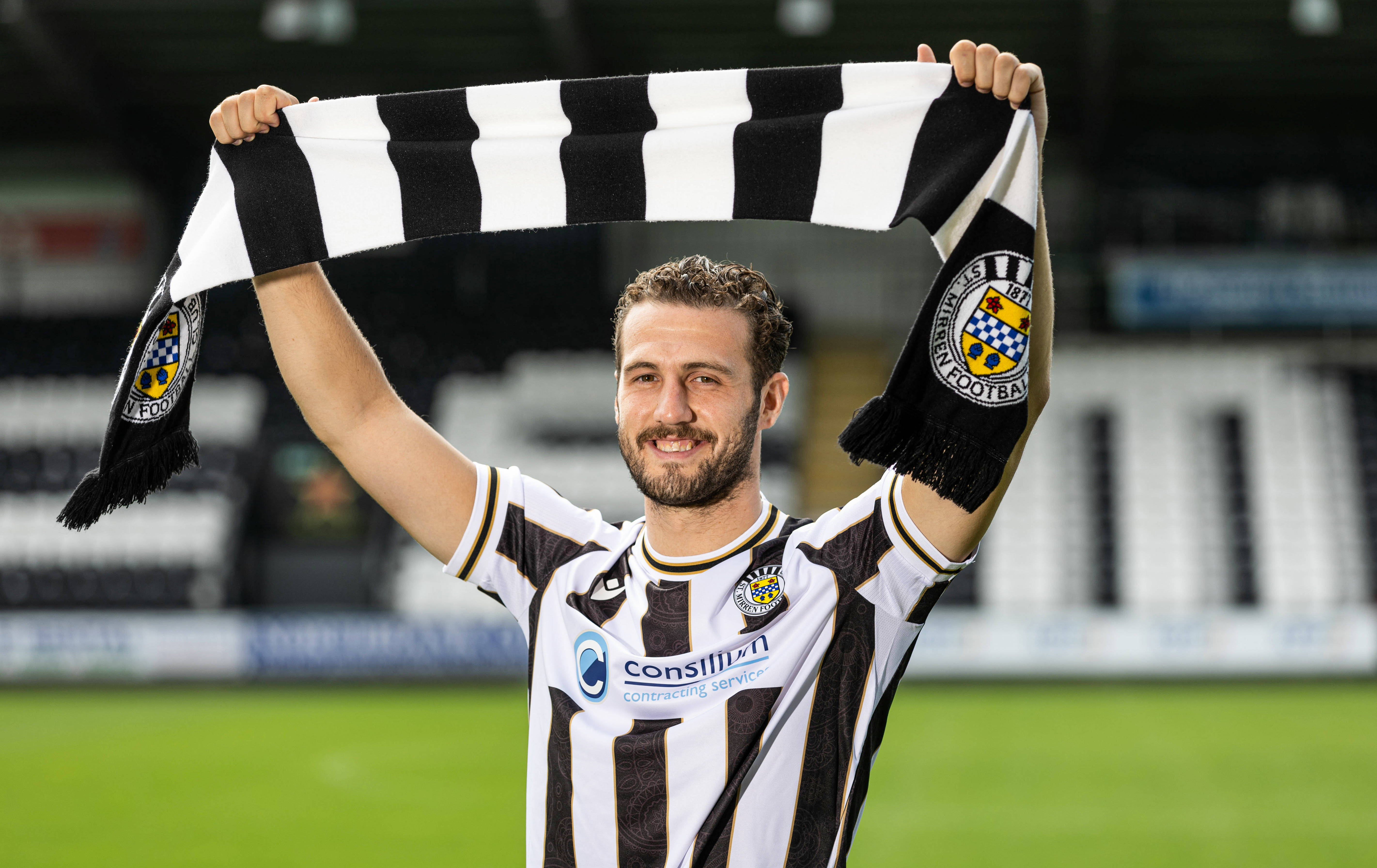 Celtic new signing in place, Hearts deal, £1.5m move done, ex-Barcelona kid jets in &ndash; Scottish transfers