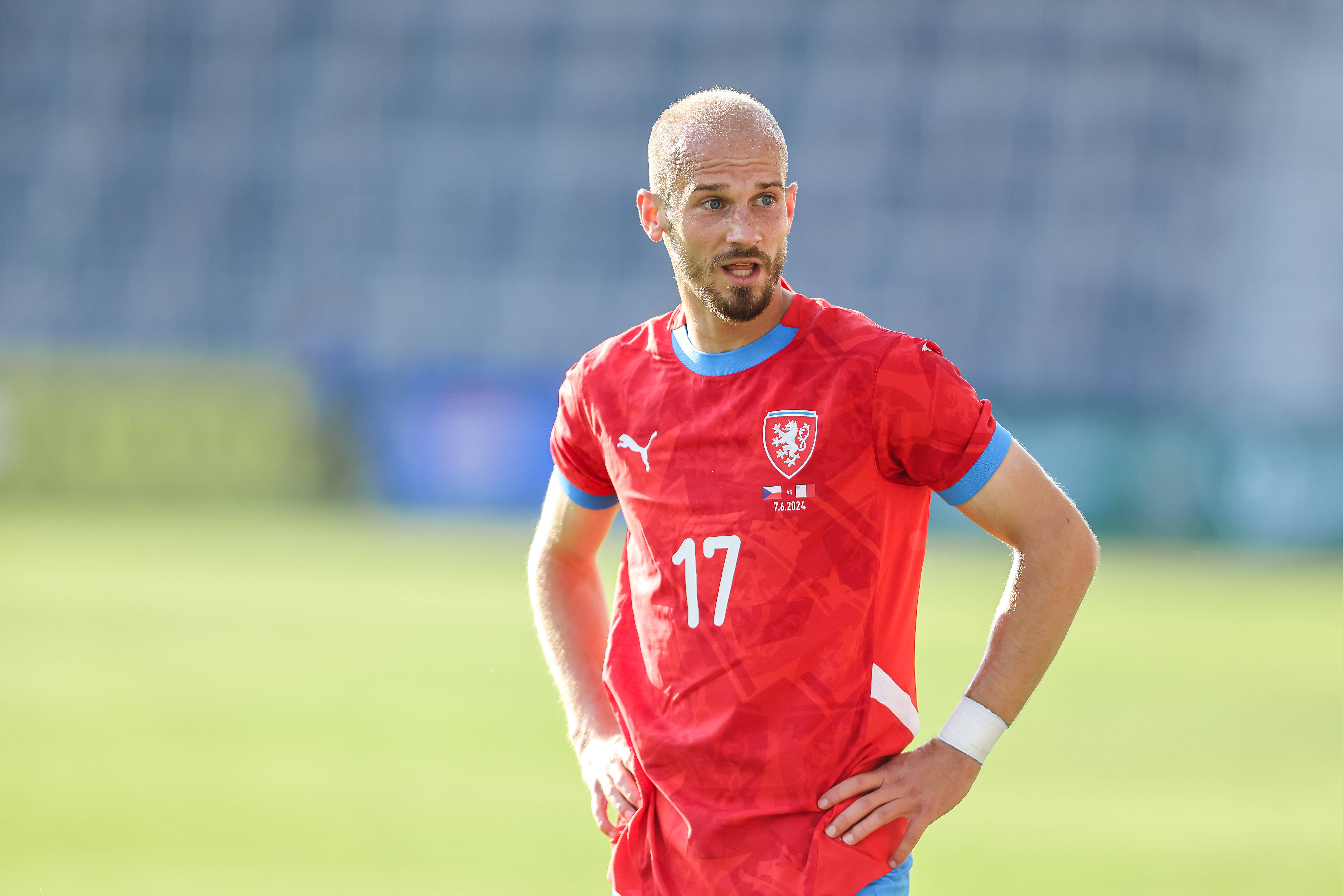 Rangers sign ‘exciting’ 26 y/o, striker fee scotched, Celtic target misses game, Hearts exit &ndash; Scottish transfers