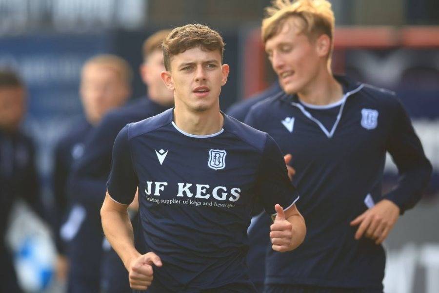 Strachan draws Owen Beck comparisons to Andy Robertson amid Celtic interest