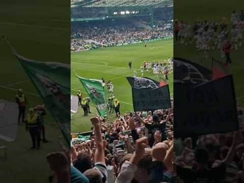 Kyogo Leads Post Match Rangers Celebrations #celtic #celticfc #football #celticfans #spfl #rangersfc