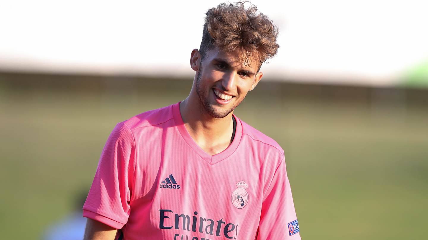 Celtic could sign Real Madrid defender with â‚¬30m release clause for free