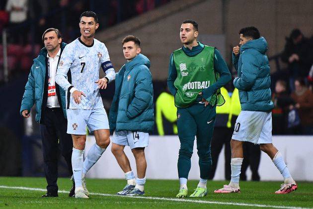 Celtic wonâ€™t copy Scotland tactics against Atalanta but perhaps should