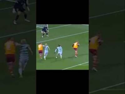 VAR Refuses Blatent Elbow Penalty On Maeda #celtic #celticfc #motherwell #spfl #scottishfootball