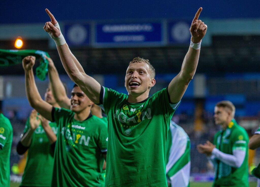 Johnstonâ€™s Clinical Finish Puts Celtic Ahead Against Dundee At Celtic Park