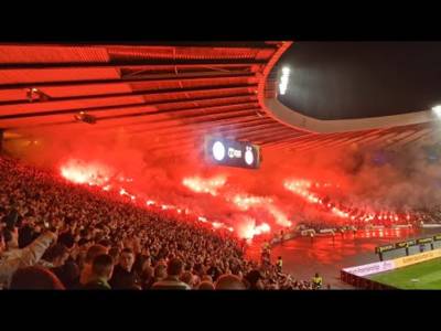 Green Brigade Pyro – Celtic 6-0 Aberdeen League Cup Semi Final